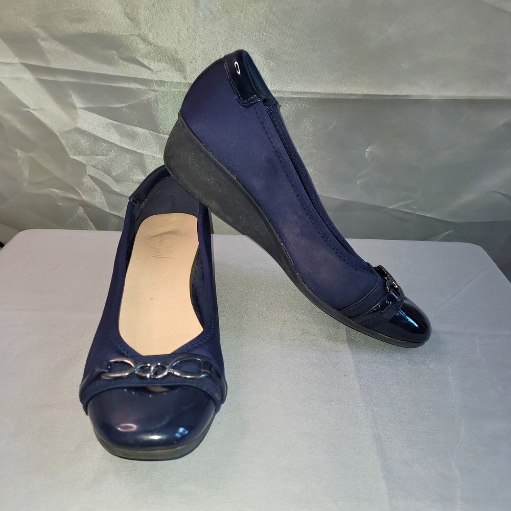 Lauren Blackwell Women's Navy Ballet Flats Slip-On Round Toe Chain Patent Toe 8M